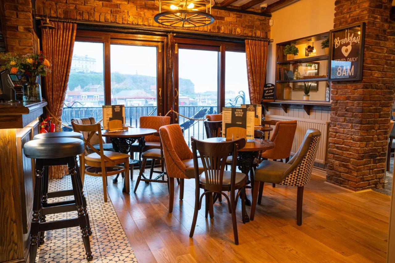 Duke Of York Hotel Whitby Ngoại thất bức ảnh